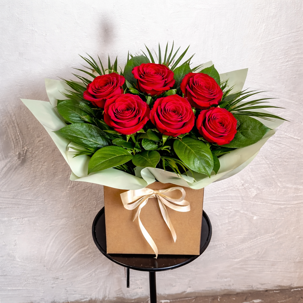 Half a Dozen Red Roses arranged in box
